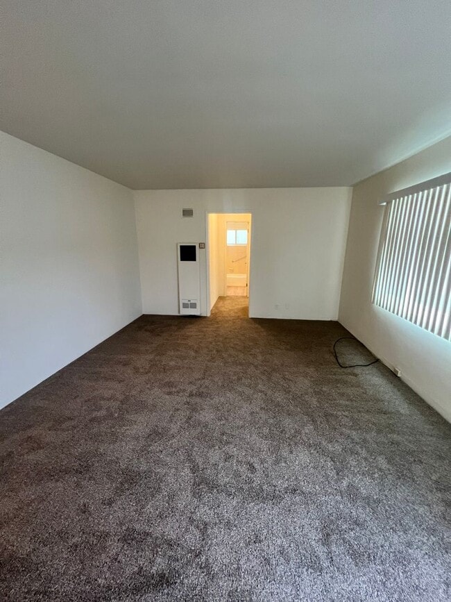 Building Photo - Midtown Ventura - One bedroom, one bath do...