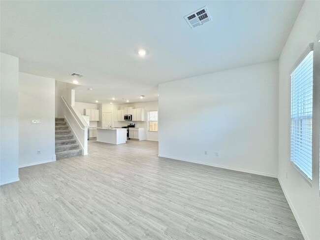 Building Photo - 1316 Acorn Oak Dr