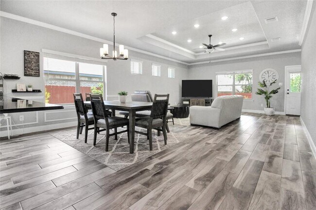 Building Photo - 7307 Diamond Dove Dr