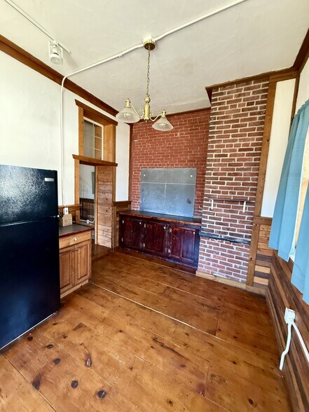 Kitchen with original chalkboard - 628 W Market St