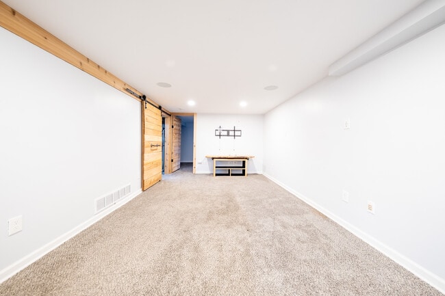 Building Photo - 7745 Vincent Ave S