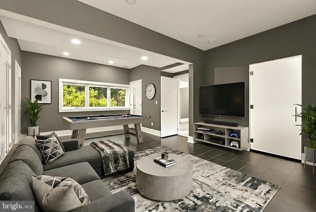 Building Photo - 6309 Bradley Blvd