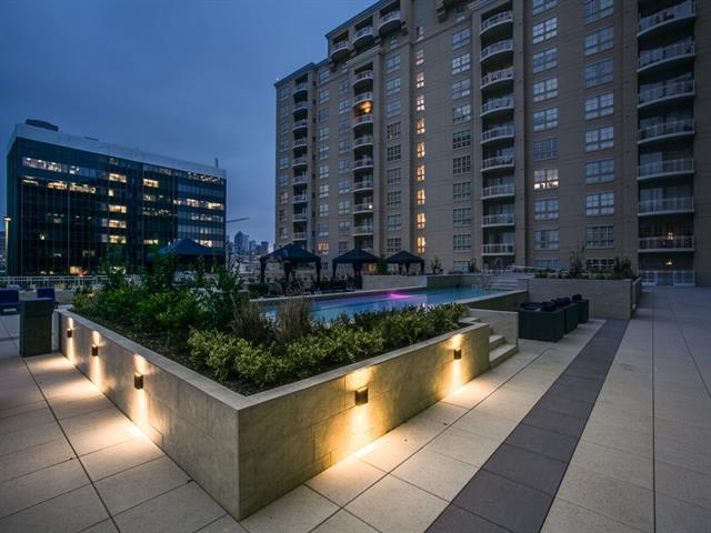 Building Photo - 3225 Turtle Creek Blvd Blvd