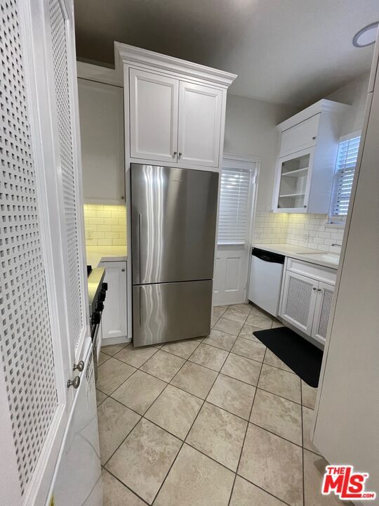 Building Photo - 9836 Charleville Blvd