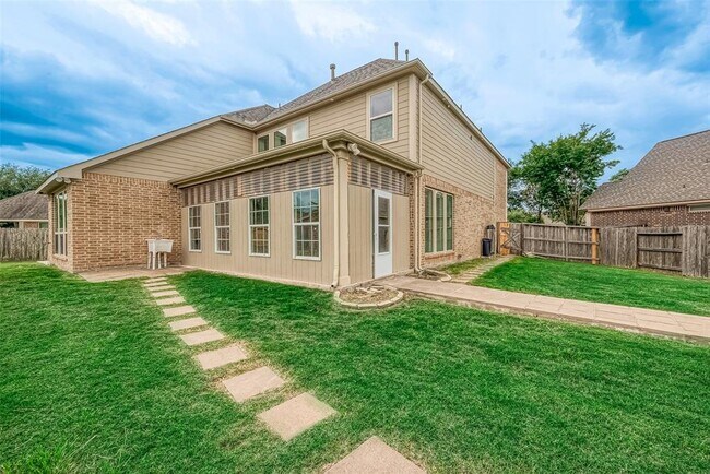 Building Photo - 17603 Yorkhill Ct