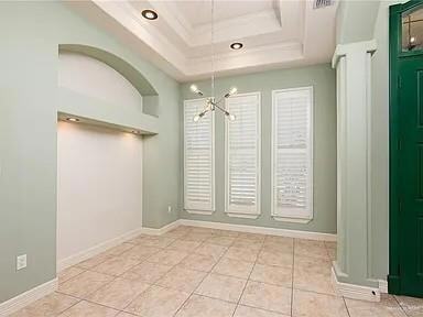 Building Photo - 2709 Cardinal Ave