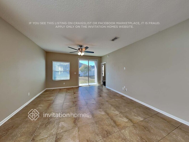 Building Photo - 577 Drysdale Dr