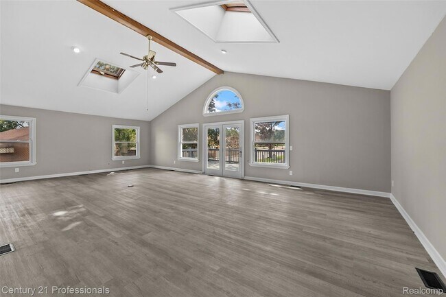 Building Photo - 3621 Livernois Rd