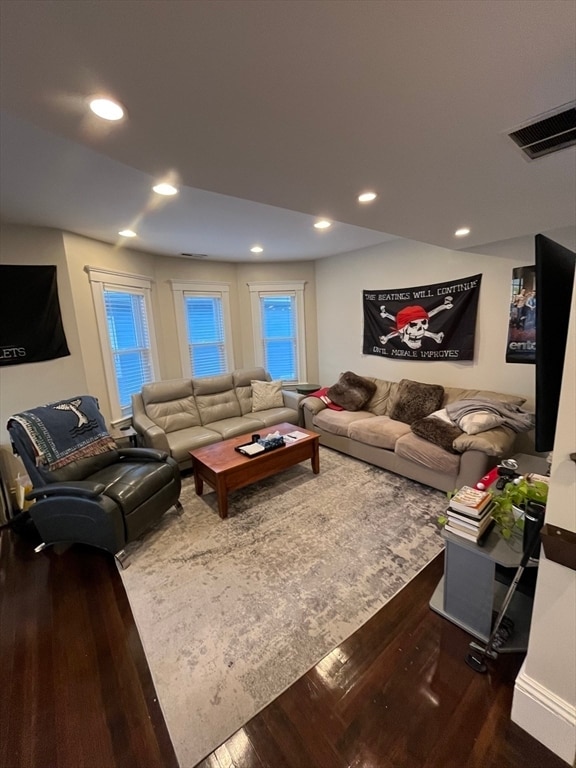 Building Photo - 33 Wisconsin Ave