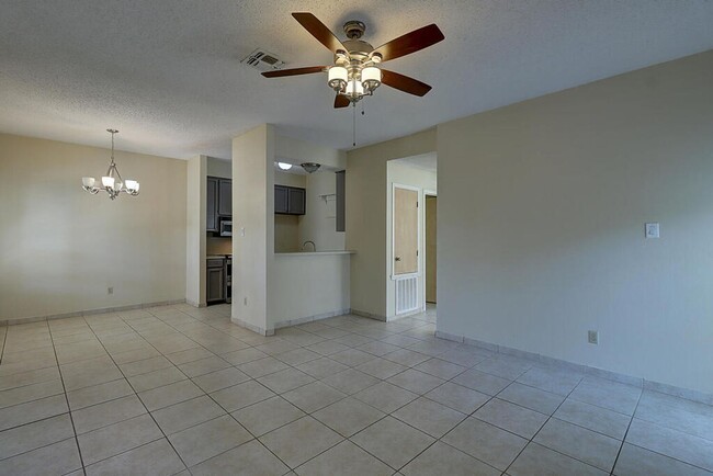 Building Photo - 7126 Windbrook Ln