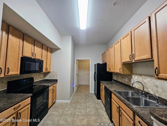 Building Photo - 4006 Meander Pl