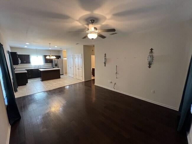 Building Photo - Cozy 3BR/2BA Home in Copper Oaks – Move-In Ready!