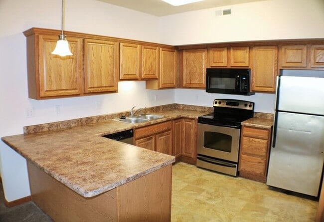 Building Photo - $1,235 | 2 Bedroom, 2 Bathroom Condo | Pet Friendly* | Available for March 31st 2026 Move In!*