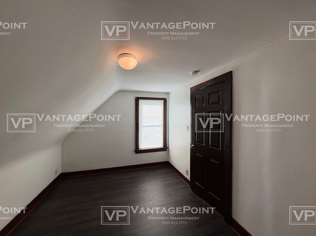 Building Photo - 926 S 21st St