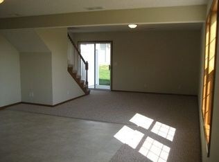 Building Photo - 1645 SW Shelby Dr