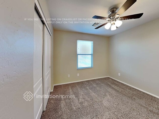 Building Photo - 3331 E Russell St