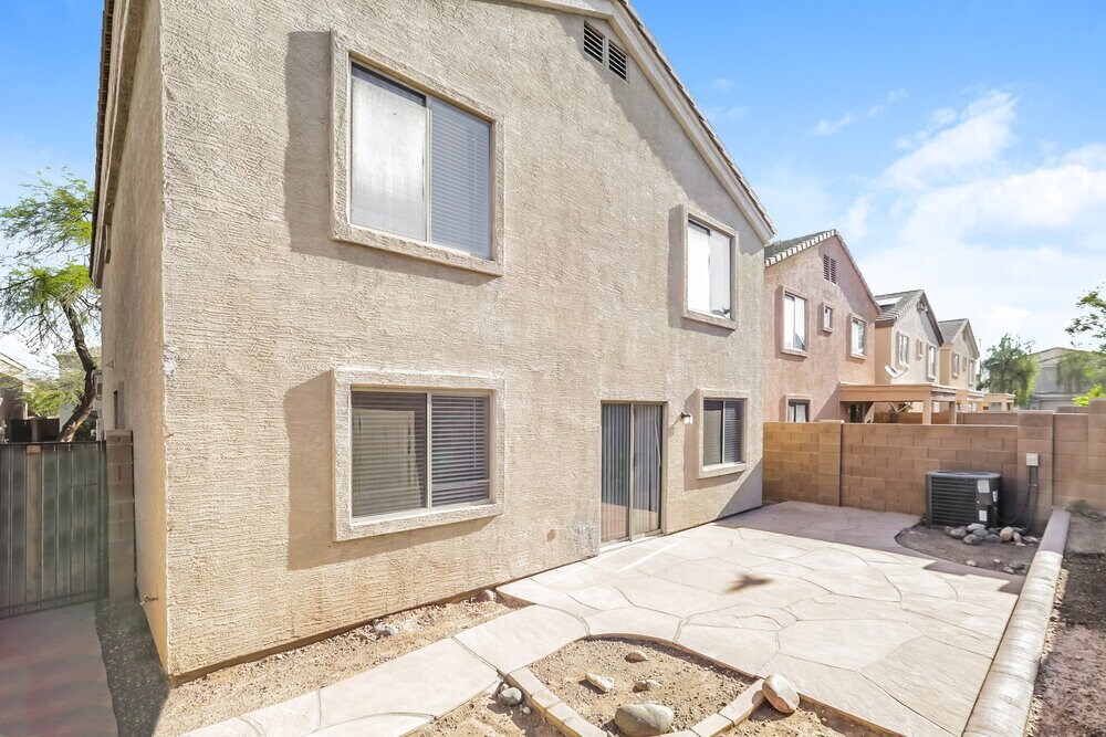 Building Photo - 12927 W Peppertree Ln