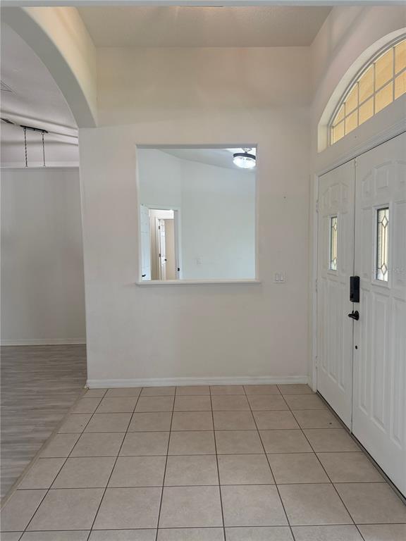 Building Photo - 314 Erie Dr
