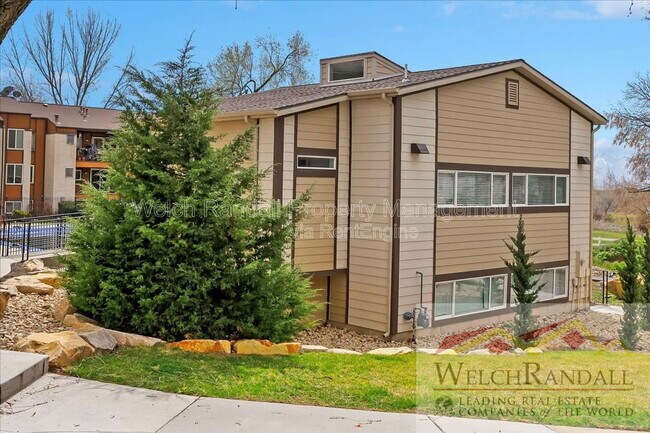 Building Photo - 2438 Elizabeth St