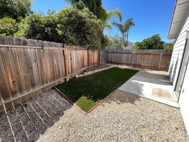 Building Photo - 6358 Raylene Ct