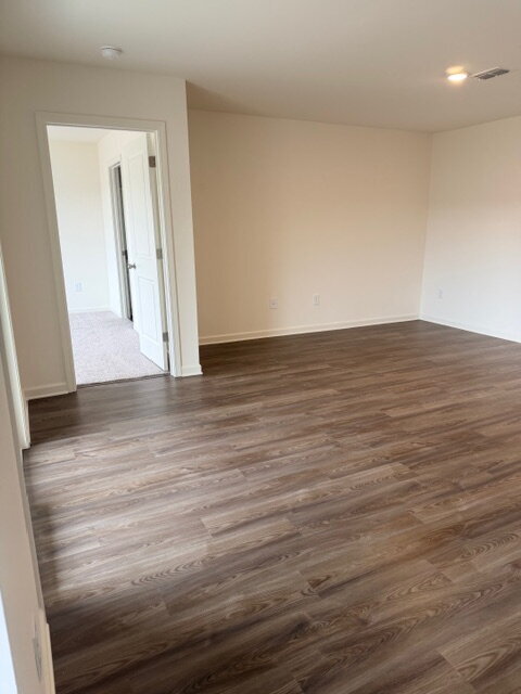 Building Photo - 305 McCleary Ln