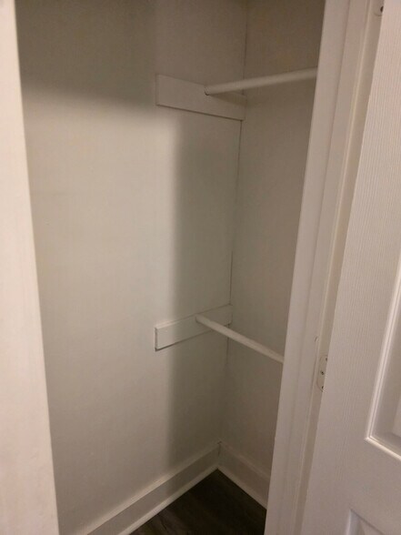 Building Photo - 83 Rocky Slope Rd