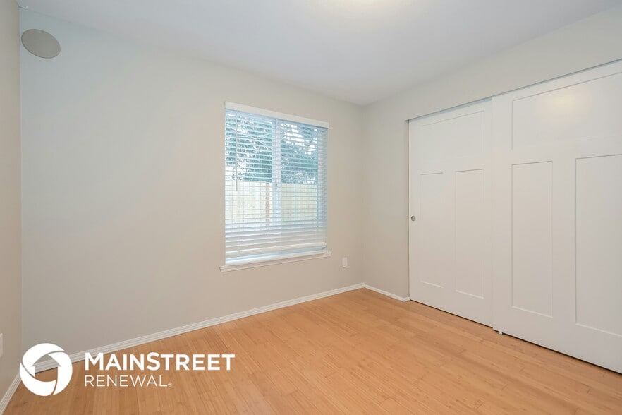 Building Photo - 12009 163rd St Ct E