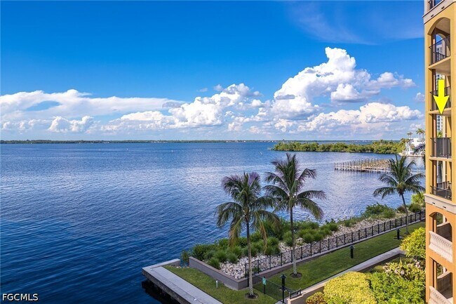 Building Photo - 2825 Palm Beach Blvd