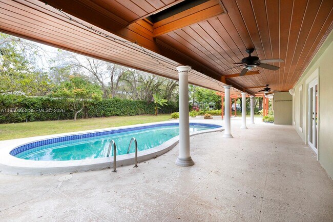 Building Photo - 6551 SW 126th St