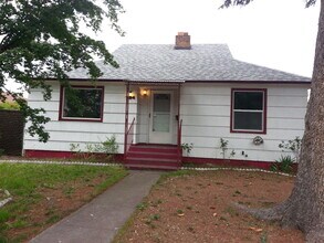 Building Photo - BU724