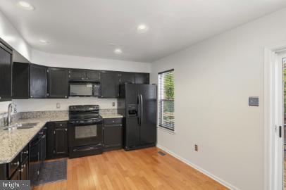 Building Photo - 1 Lanhill Ct