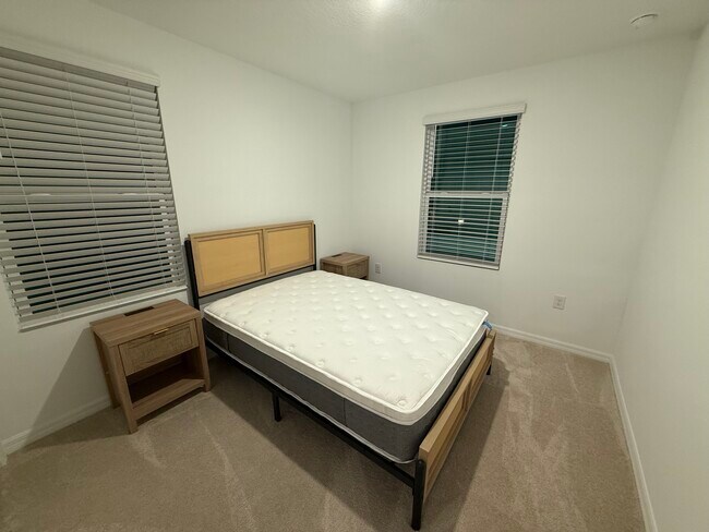 Building Photo - 8733 Winter Breeze Wy