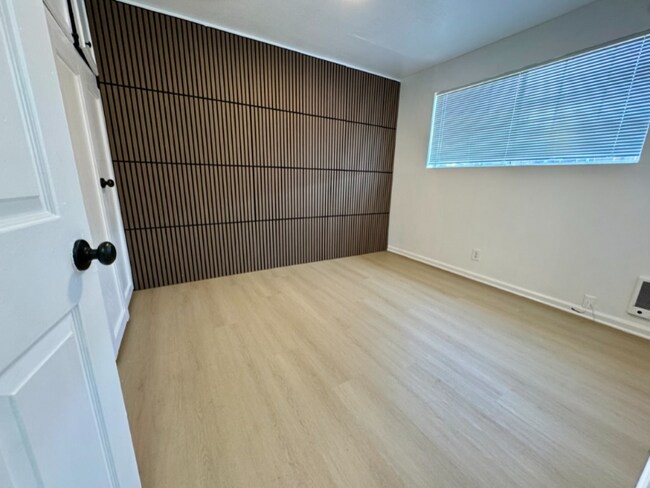 Building Photo - 639 Carpino Ave