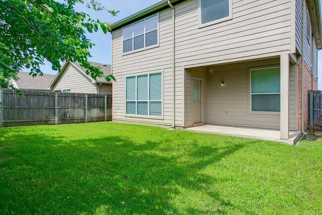 Building Photo - 5824 Melanie Ct