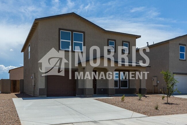 Building Photo - MOVE-IN SPECIAL: Large Home in Coolidge