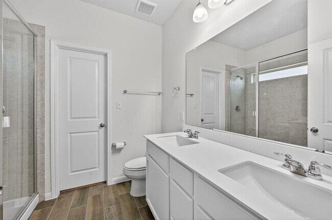 Building Photo - 221 Arabian Colt Dr