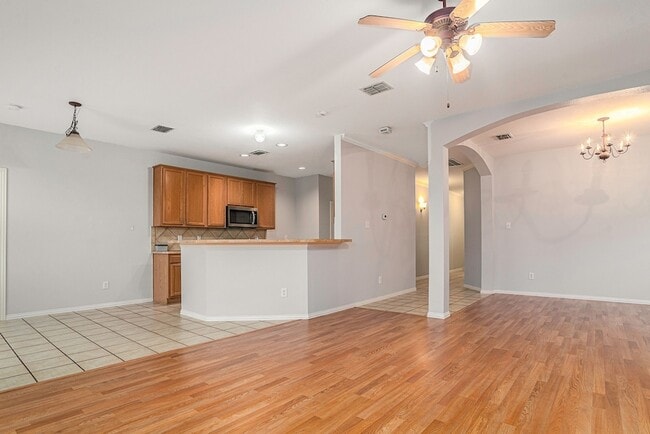 Building Photo - 14604 Eaglemont Dr