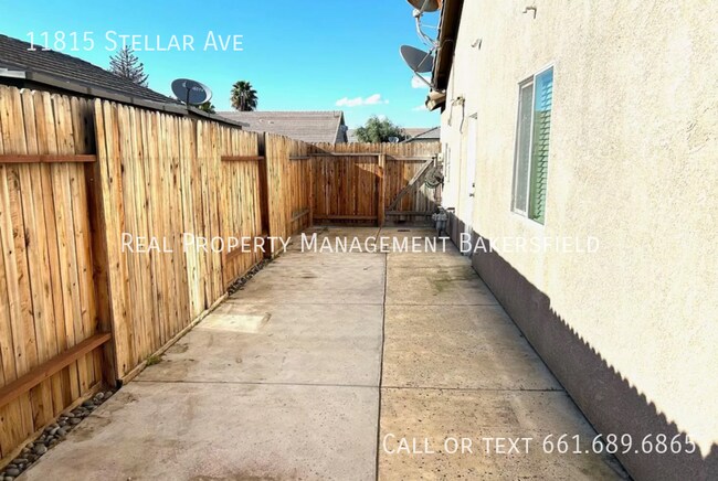 Building Photo - 11815 Stellar Ave