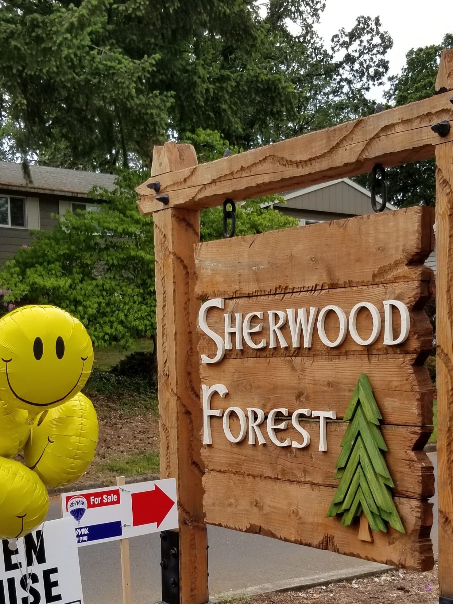 Building Photo - 6675 Canterbury Dr