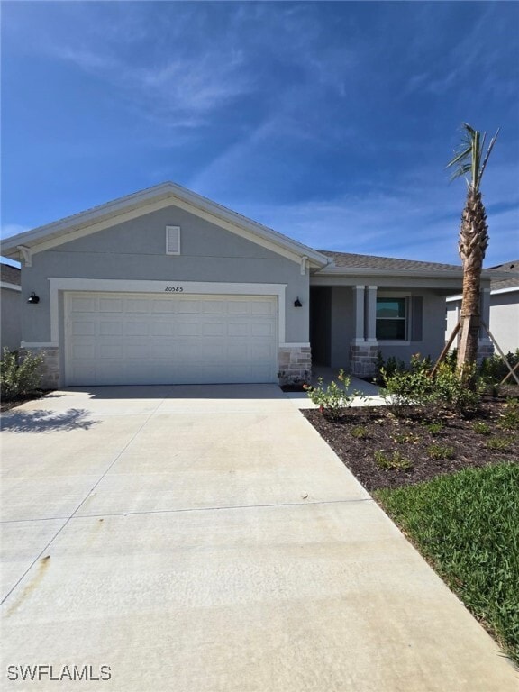 Building Photo - 20585 Copperhead Dr