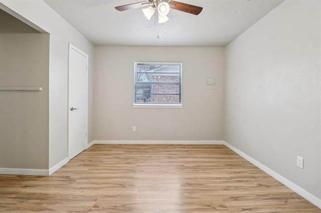 Building Photo - 413 Glenhaven Dr