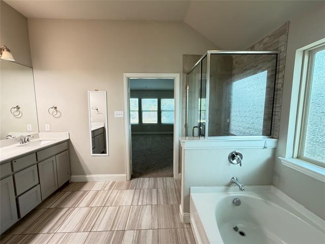 Building Photo - 7924 Buttonwood Dr