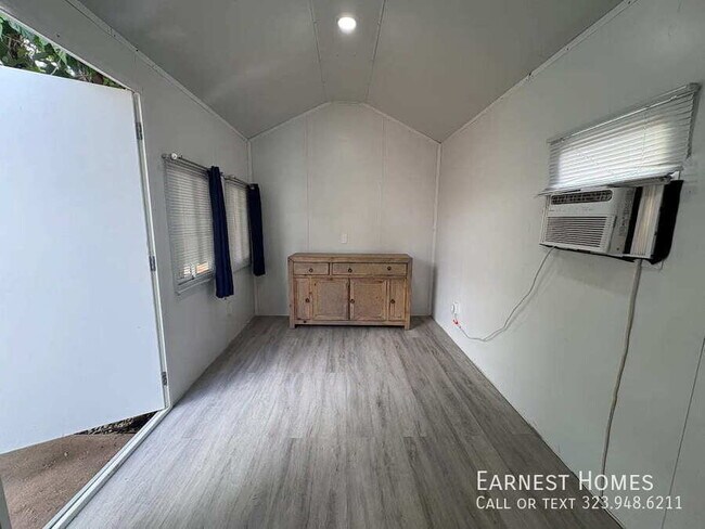 Building Photo - 19022 Sylvan St