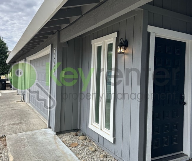 Building Photo - 5964 Moss Creek Cir