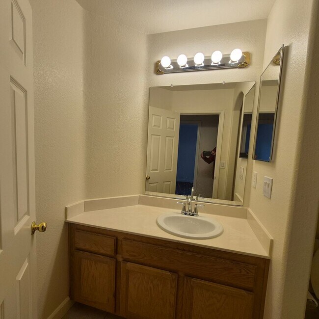 Building Photo - 5317 Buckwood Way