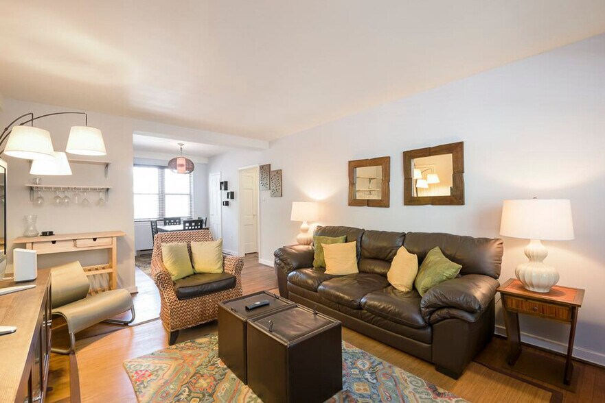 Building Photo - 4 Ashby St