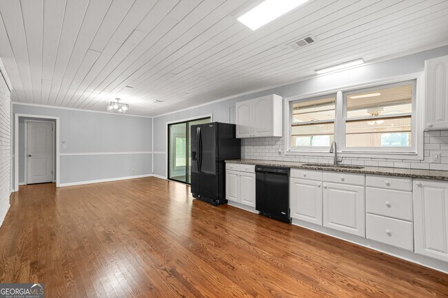 Building Photo - 626 Grayson Pkwy