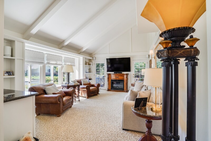 Building Photo - 828 Richard Ln