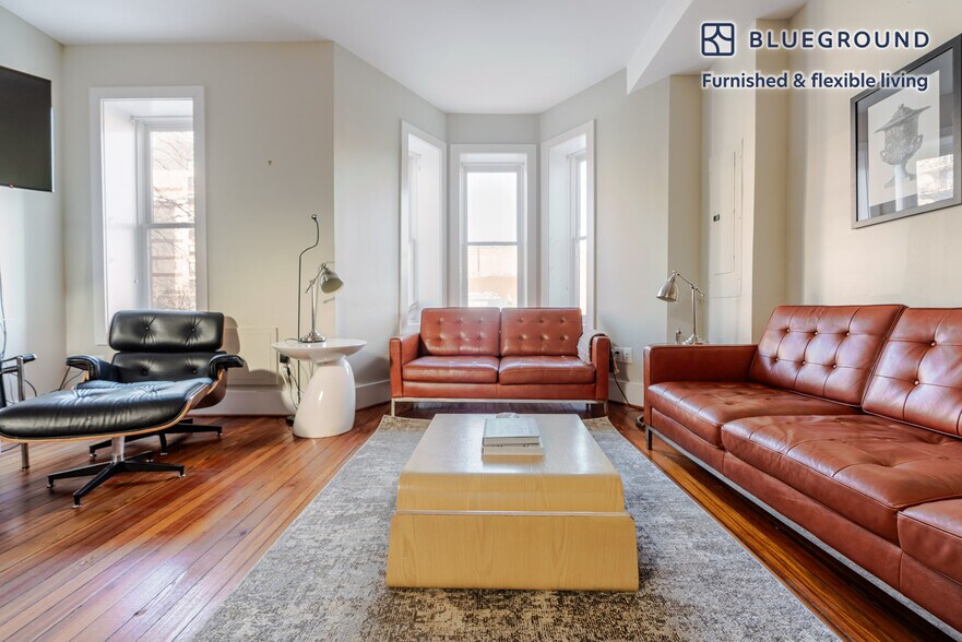 Primary Photo - 1936 15th St NW