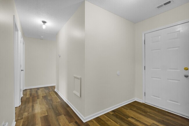 Building Photo - 120 Tar Heel Dr